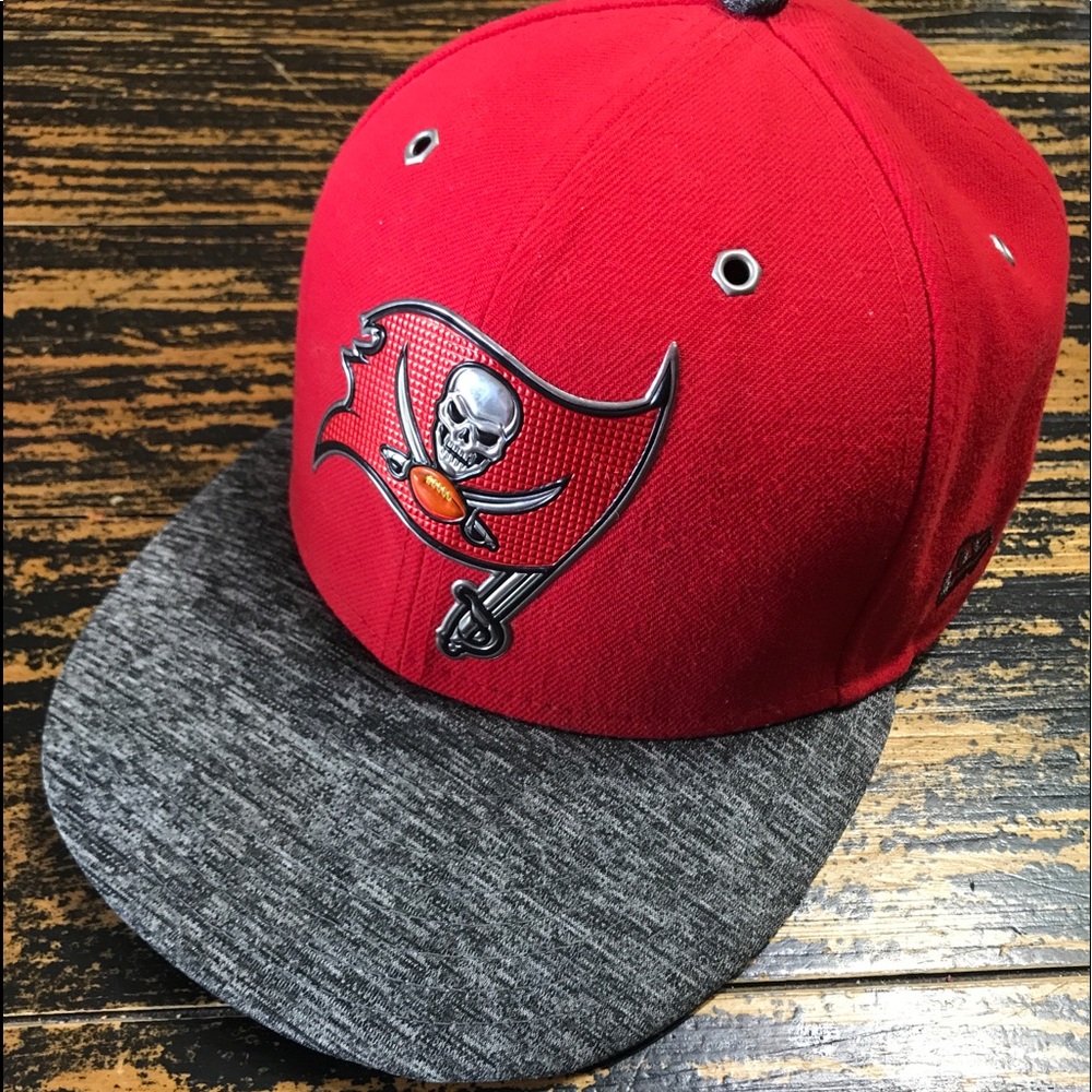 —SOLD—TampaBay Buccaneers NewEra 59Fifty Cap NFL Red Cap